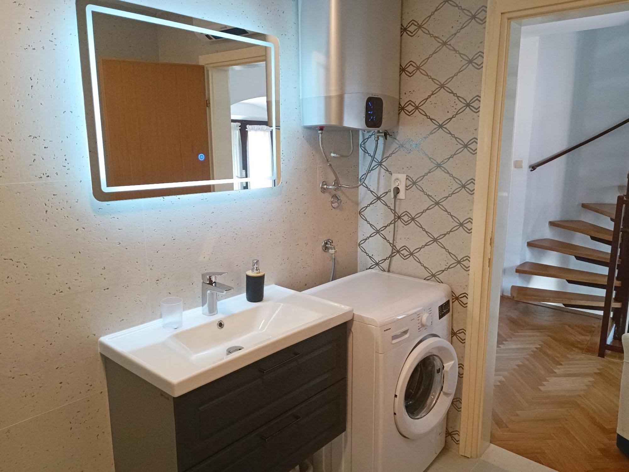 Apartments F&A Сплит Екстериор снимка