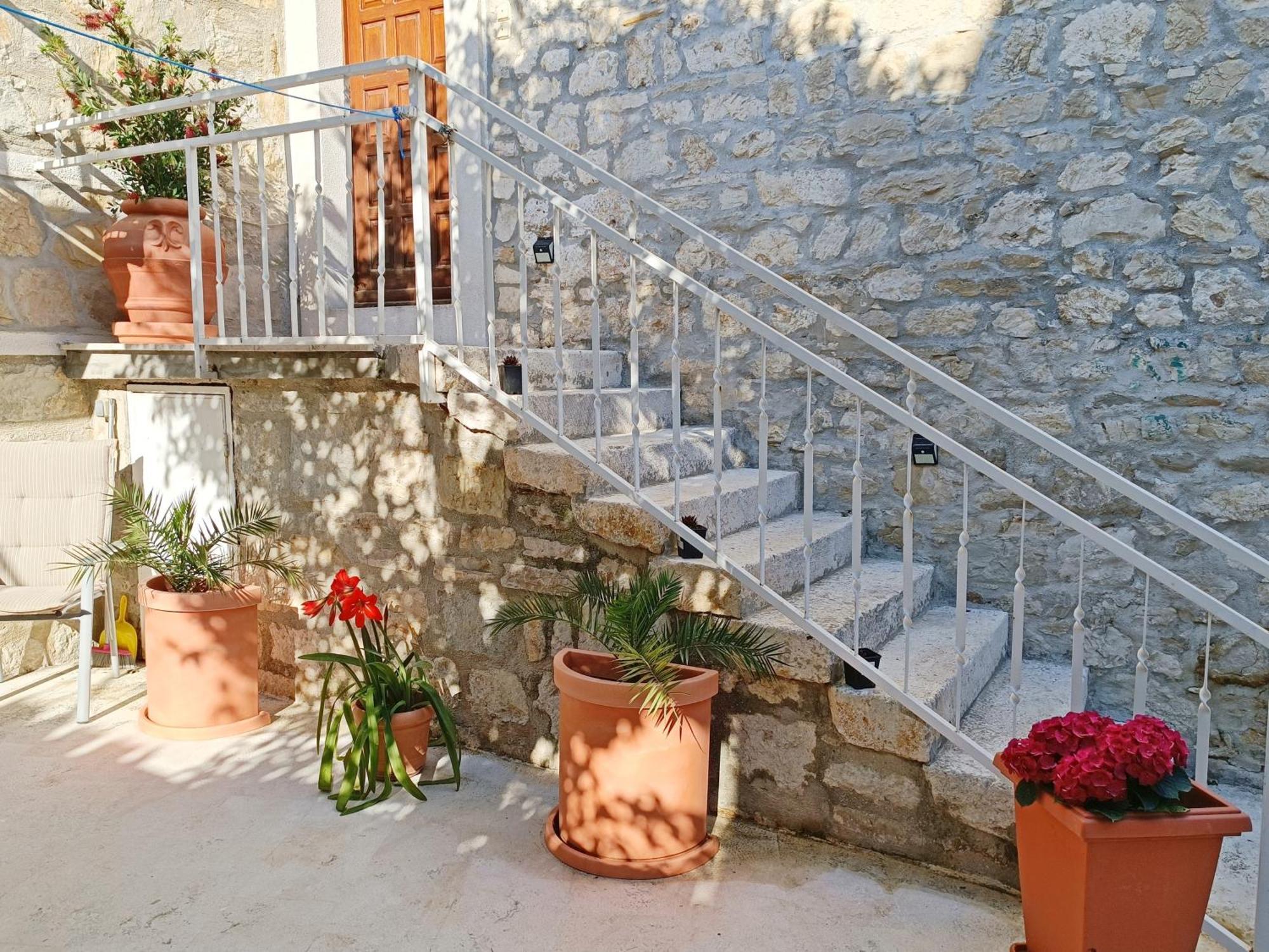 Apartments F&A Сплит Екстериор снимка
